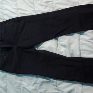 Express 8S ladies black skinny jeans
